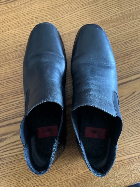 Rieker Black Leather Shoes / Booties Embossed Heel Design - Picture 6 of 7